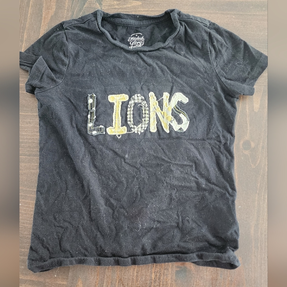 Lions t shirt